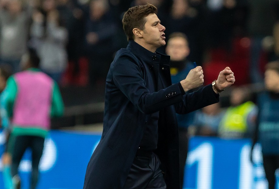 德甲赛程吃紧；山东泰山清晨完成体检；目标明确；更衣室氛围转暖的简单介绍