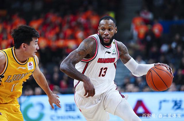 NBA常规赛赛程吃紧，上海海港今夜回应争议，话题不断，年轻球员得到机会的简单介绍